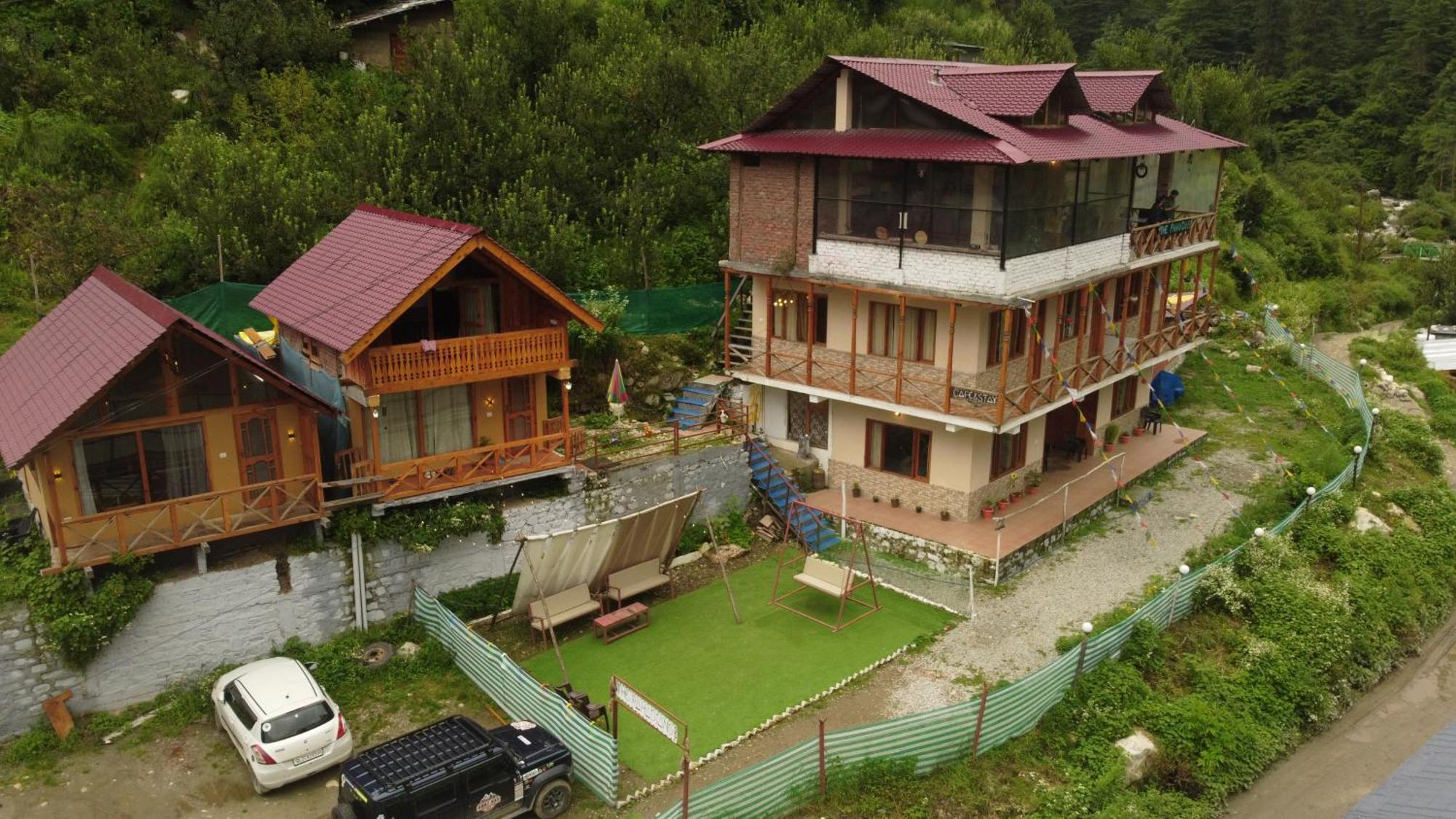 Thepahadians Food & Stay Jibhi ภายนอก รูปภาพ